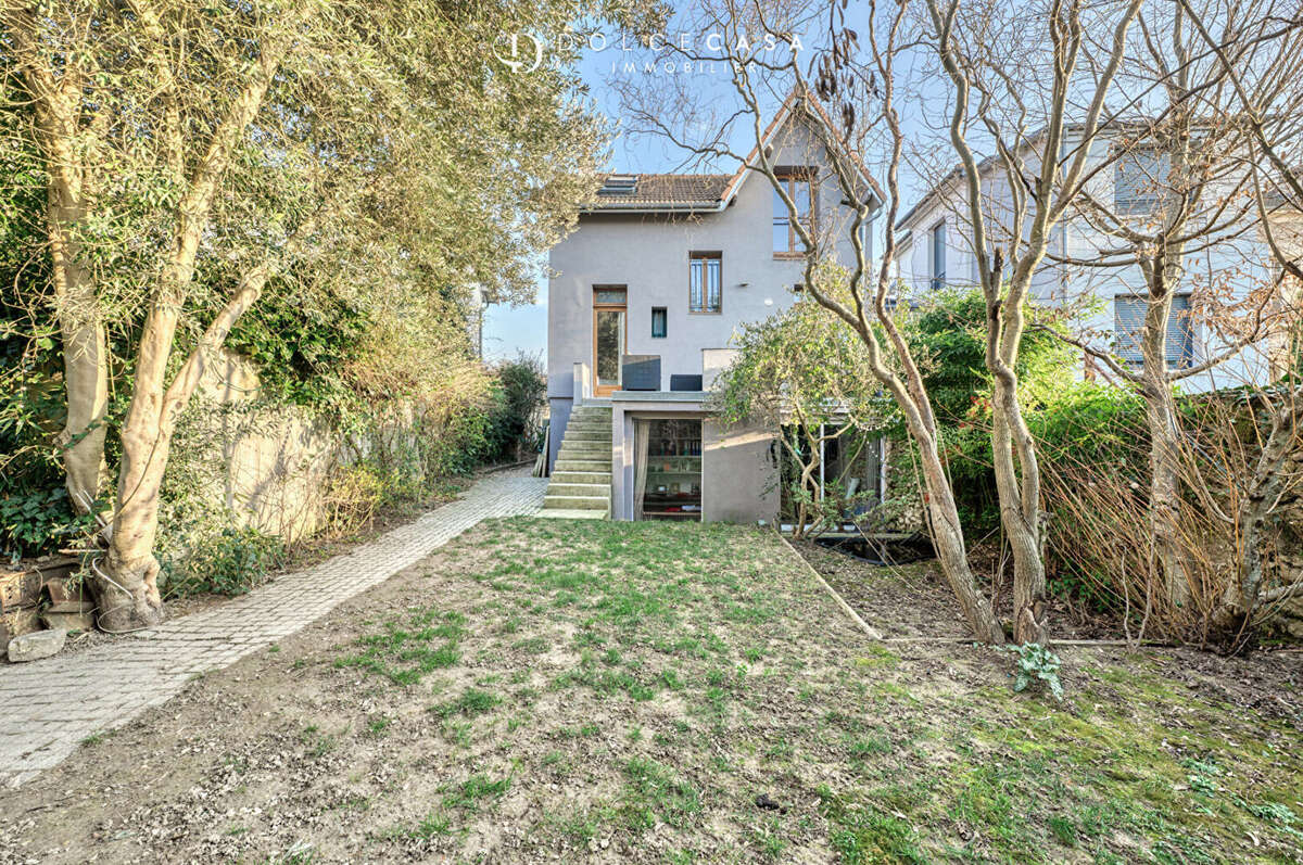 Maison à LE PERREUX-SUR-MARNE