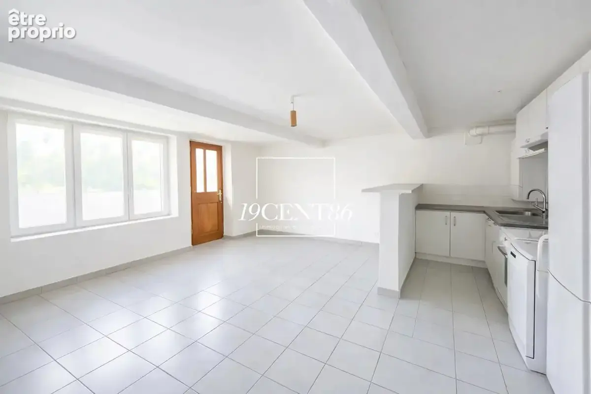 69250 fleurieu-sur-saone – limite neuville – appartement de type 3 en rez-de-jardin avec cave privative - photo 2