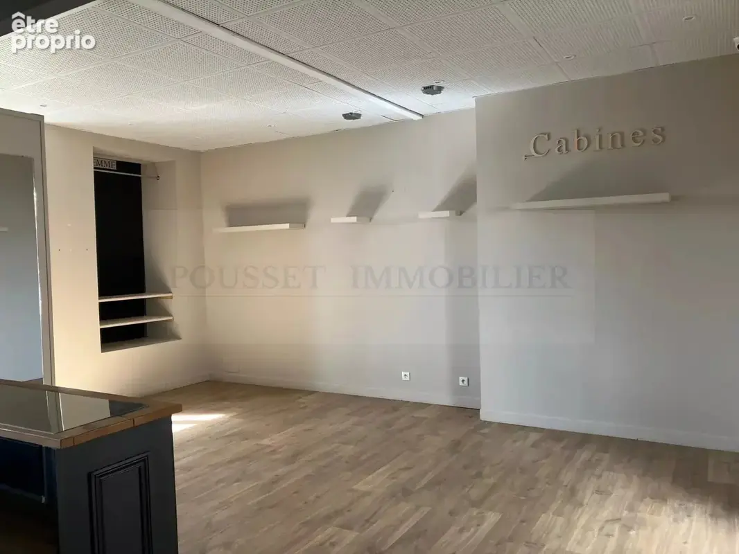 Immeuble de rapport en pierre de 166 m² comprenant un local commercial de 111 m² avec sous sol de 55 m² - photo 4