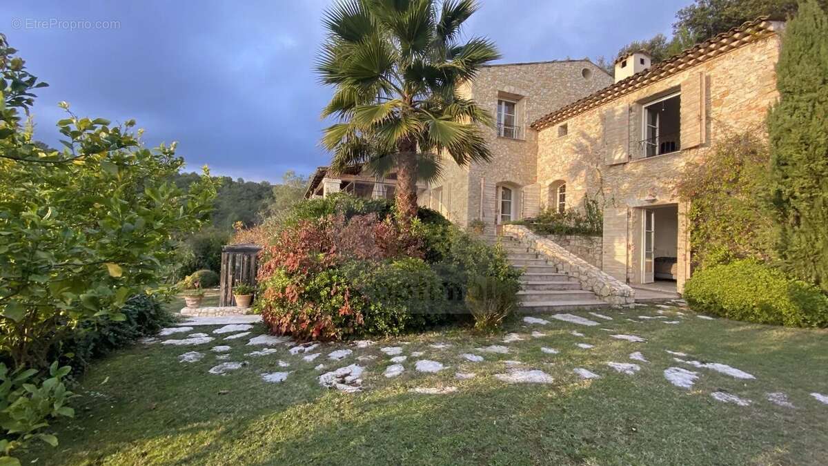 Maison à LA COLLE-SUR-LOUP