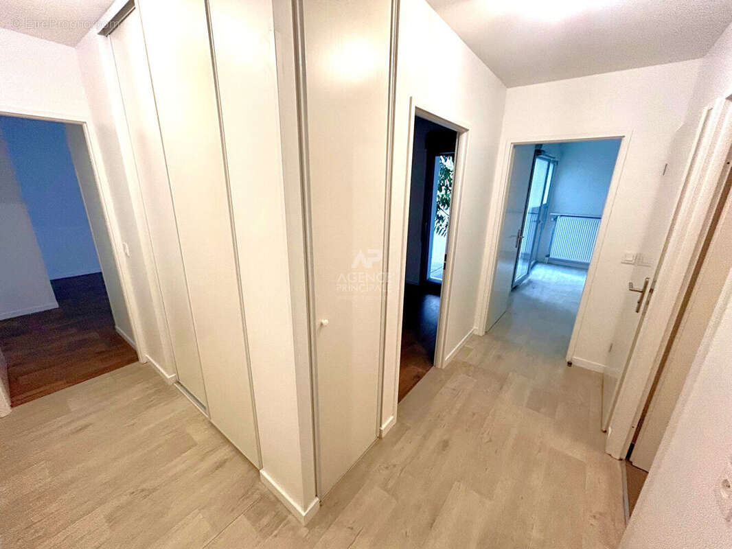 Appartement à CARRIERES-SOUS-POISSY