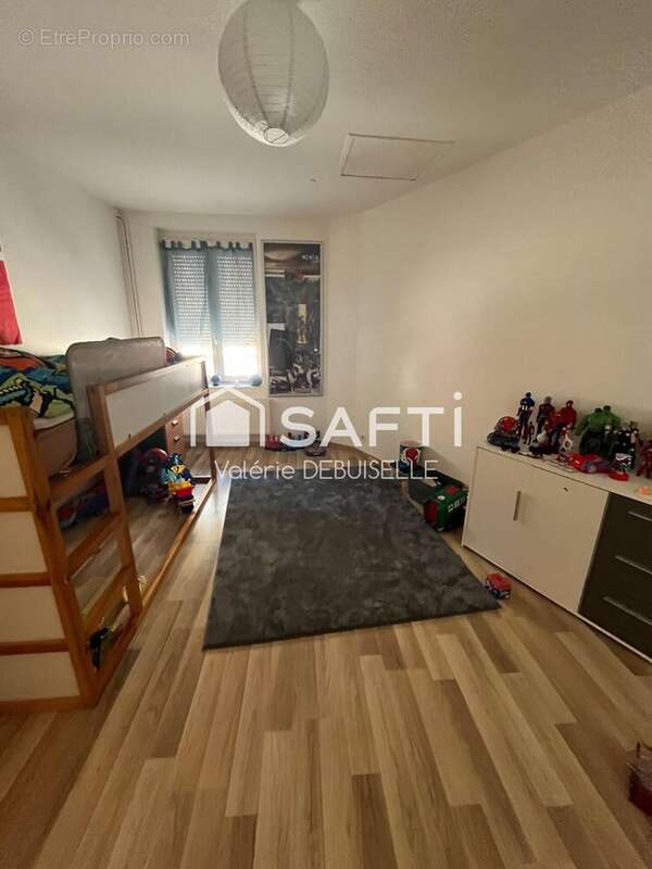 Appartement 270 m² à Barlin  - photo 8