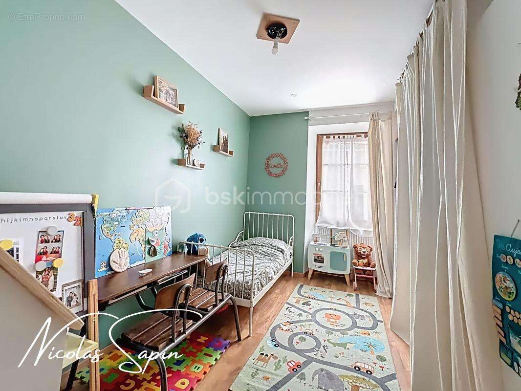 Maison à NOTRE-DAME-DE-MESAGE