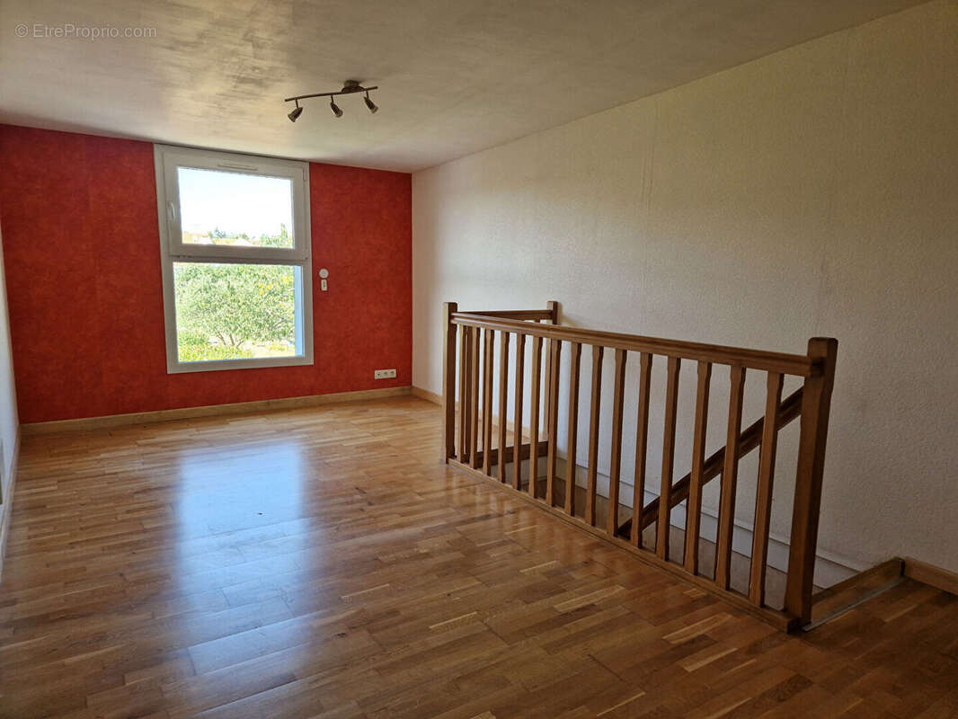 Maison à SAINT-SEBASTIEN-SUR-LOIRE