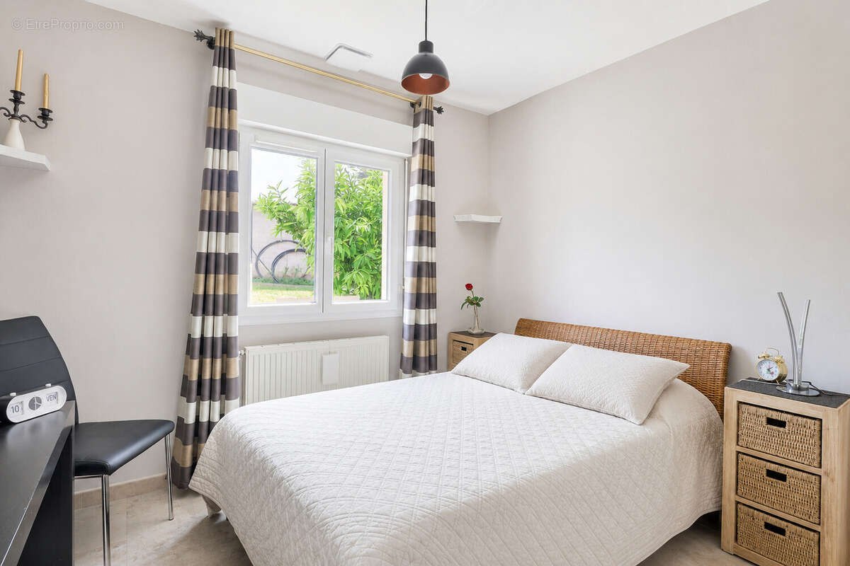 Maison 200 m² avec studio indépendant - photo 6