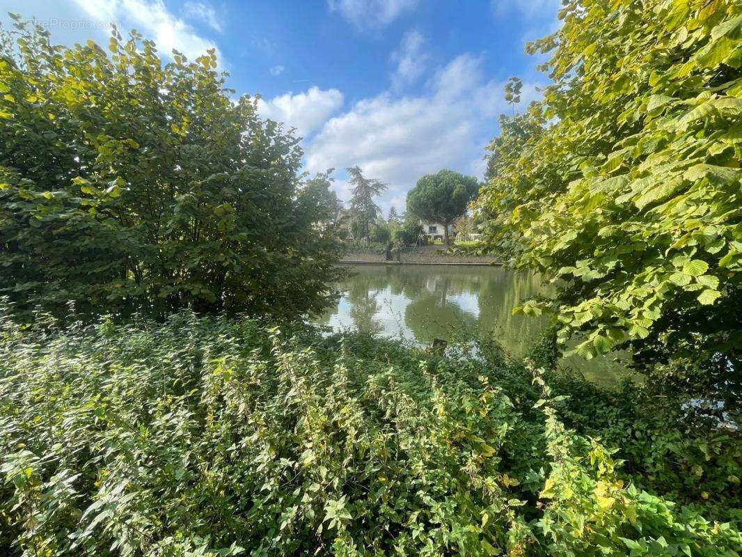 Maison à VAUX-SUR-SEINE