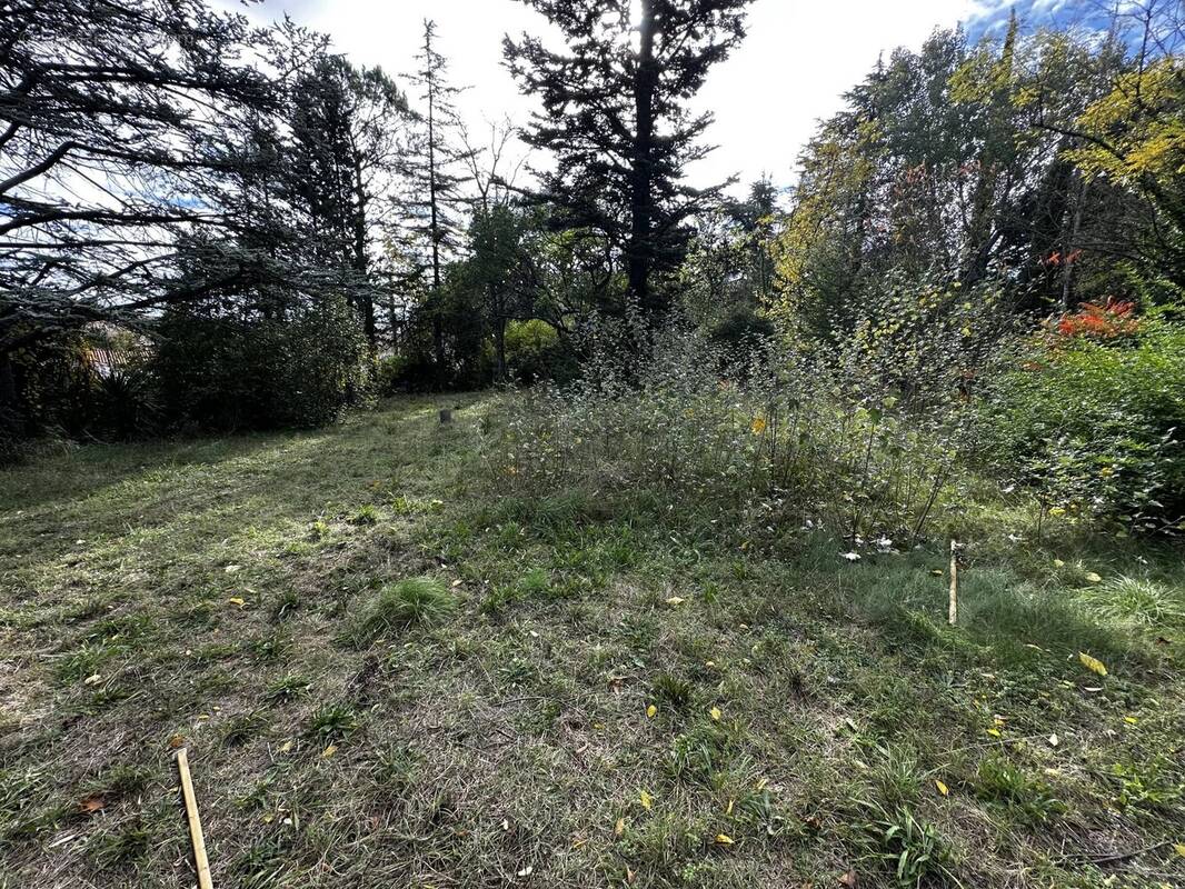 Terrain à SAINT-CHRISTOL-LES-ALES