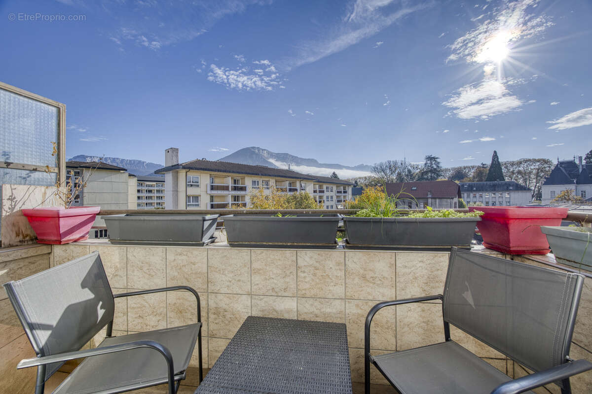 Appartement à ARGONAY