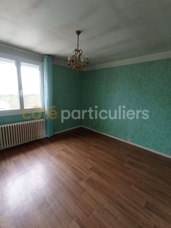 Maison à VILLEMANDEUR