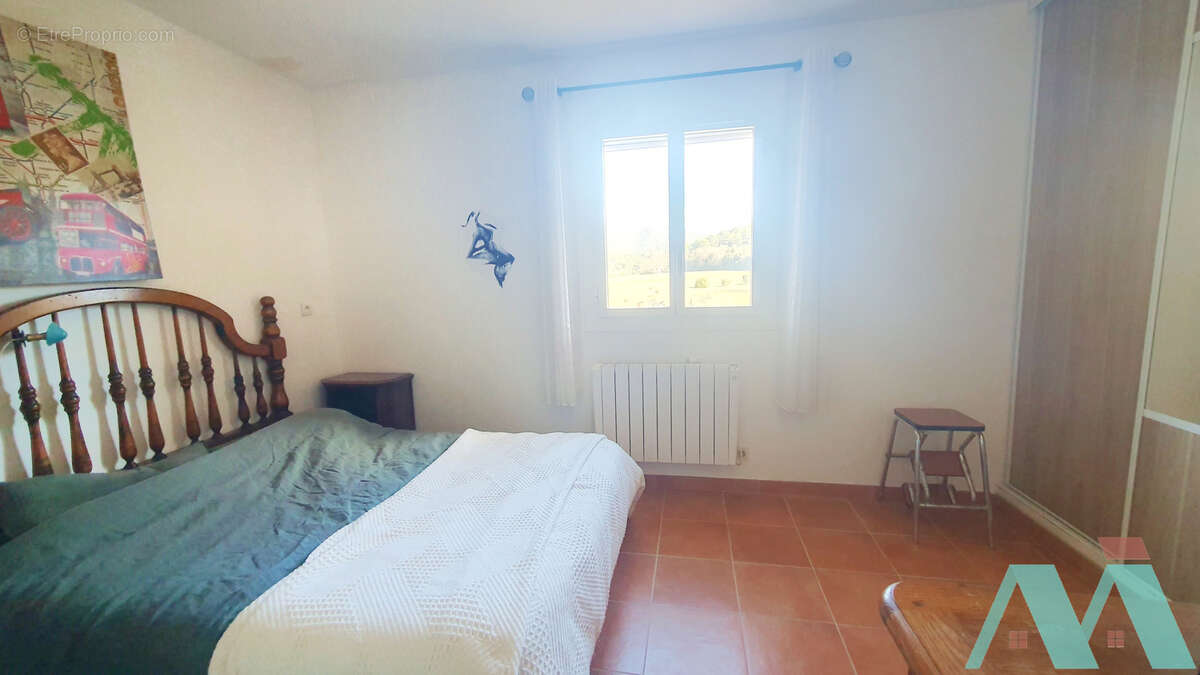 Maison à SIGNES