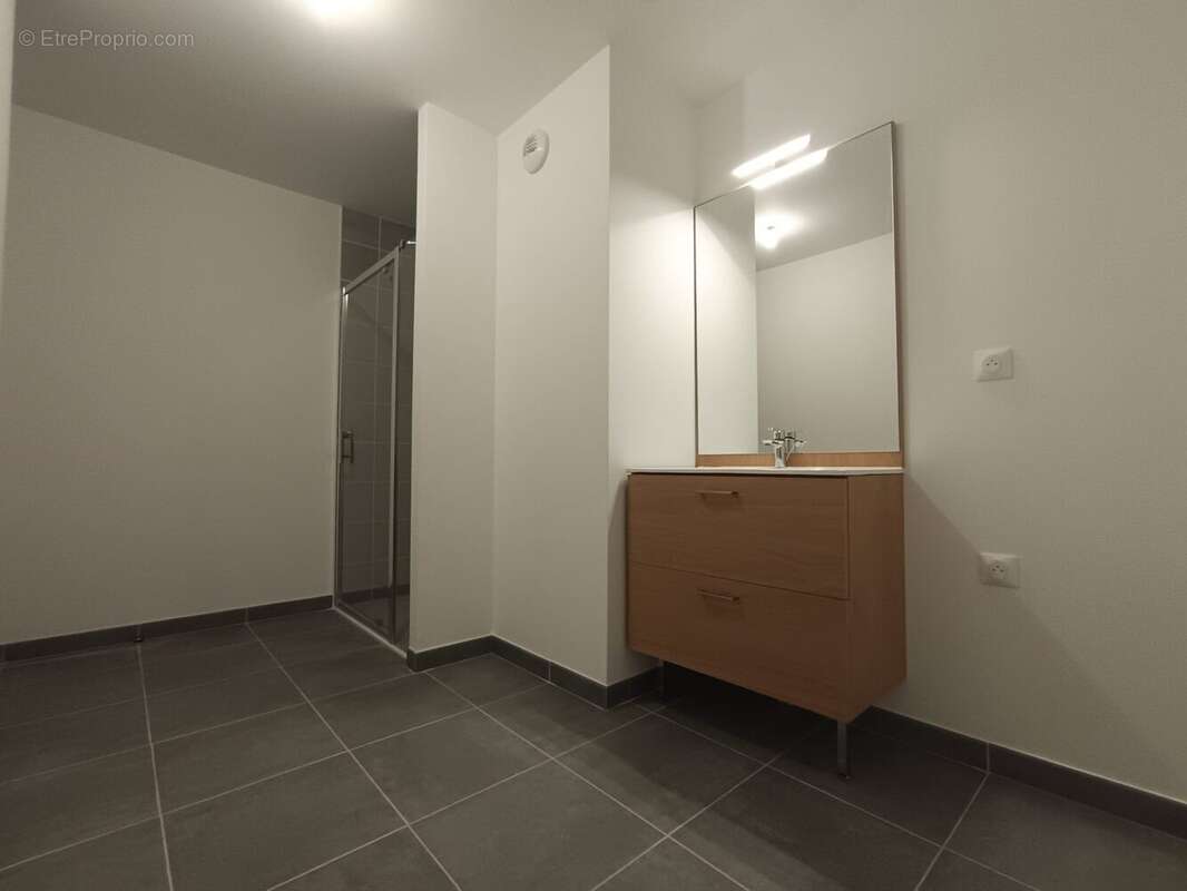 Appartement à LA RICHE