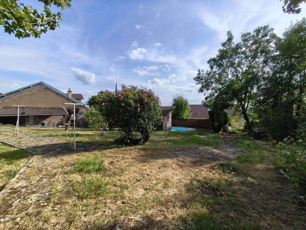 Maison à AILLEVILLERS-ET-LYAUMONT