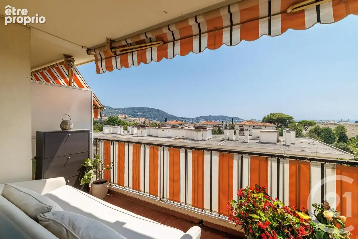 Appartement 3 pièces 71 m² à vendre à Nice (06100) - photo 2