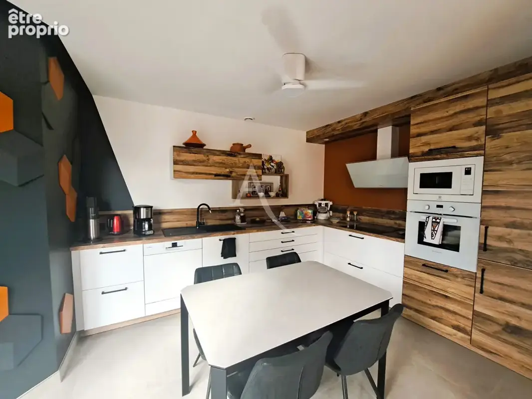 Maison contemporaine de plain-pied - 127 m² environ - Les Herbierss - photo 4