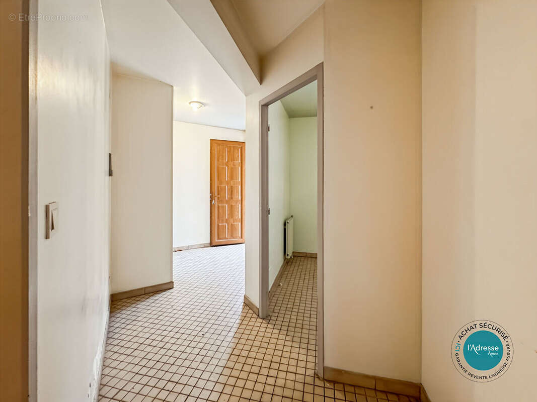 Appartement à MENNECY