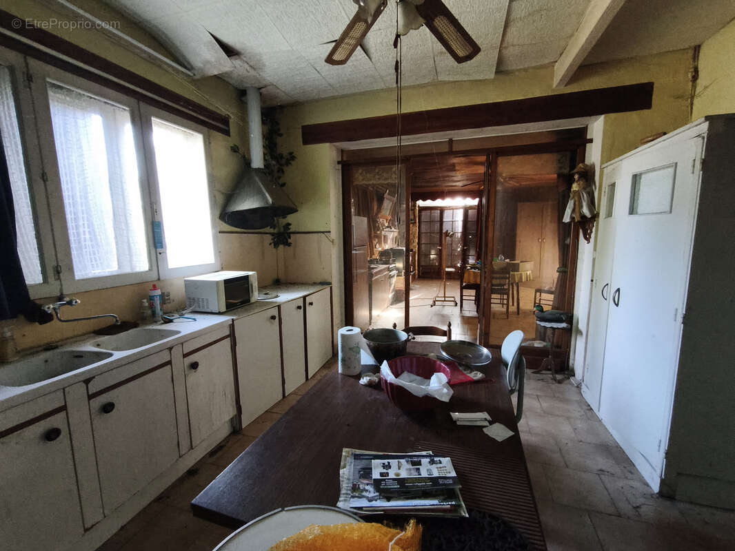 Maison à SAINT-GENIS-D&#039;HIERSAC