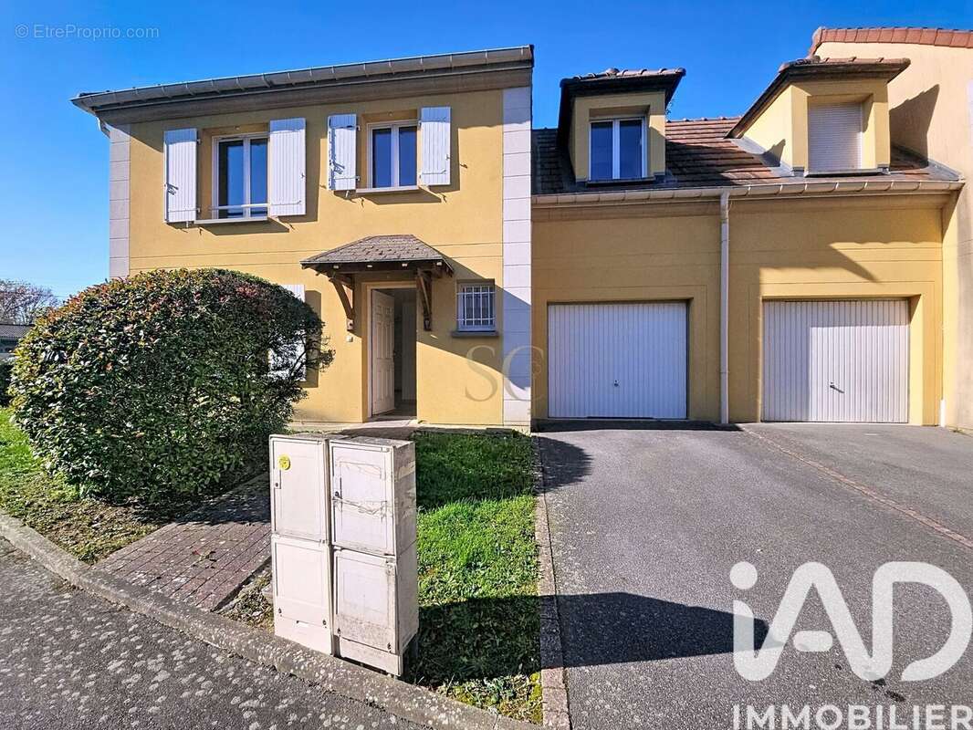 Photo 2 - Maison à LUISANT