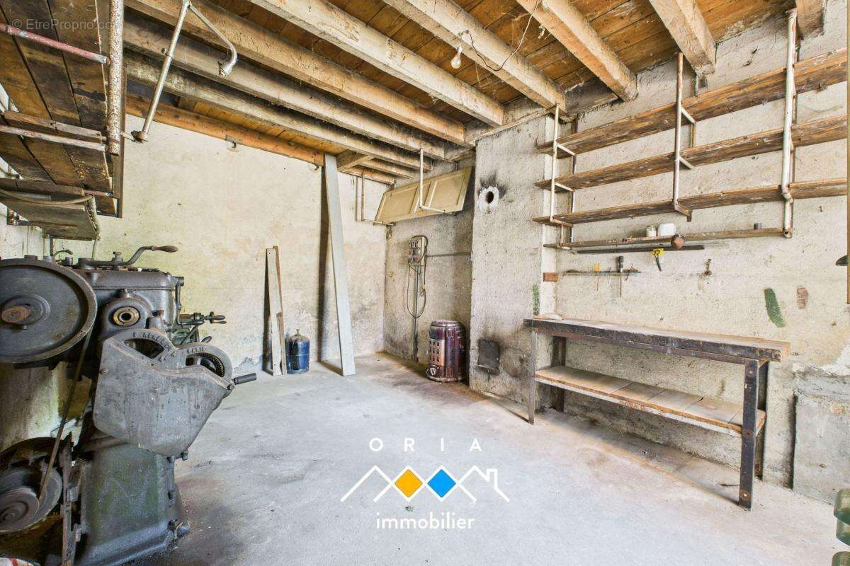 Maison à THIAUCOURT-REGNIEVILLE