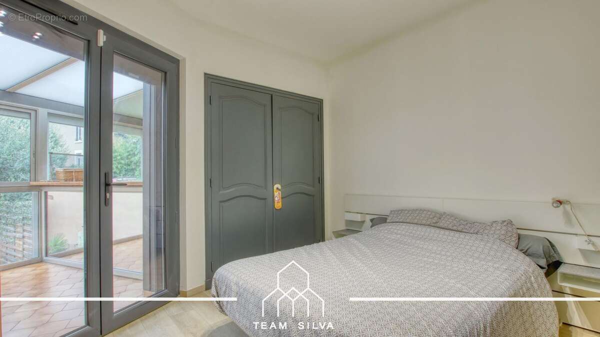 Maison à SEREZIN-DU-RHONE