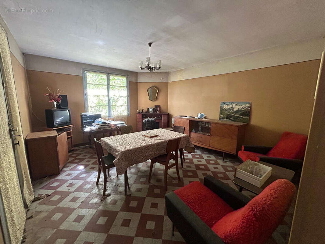 Maison à rénover avec terrain GEAUNE - photo 4
