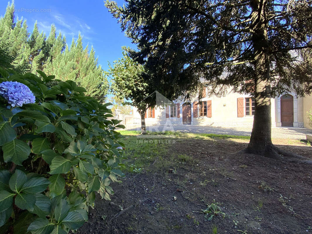 Maison à BORDERES-SUR-L&#039;ECHEZ