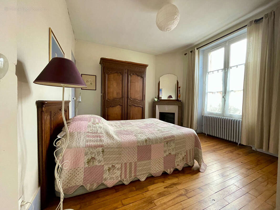 Maison de 6 pièces avec 5 chambres à vendre à Tournan en Brie - photo 6