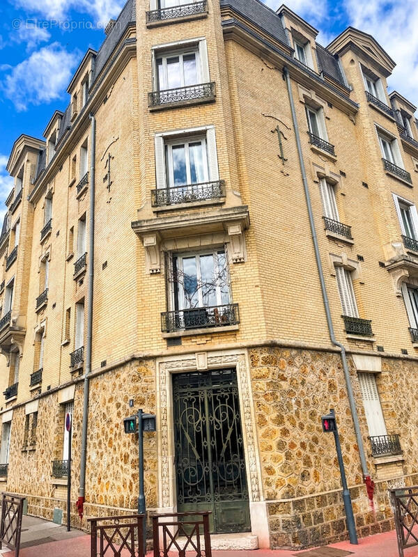 Appartement à ENGHIEN-LES-BAINS