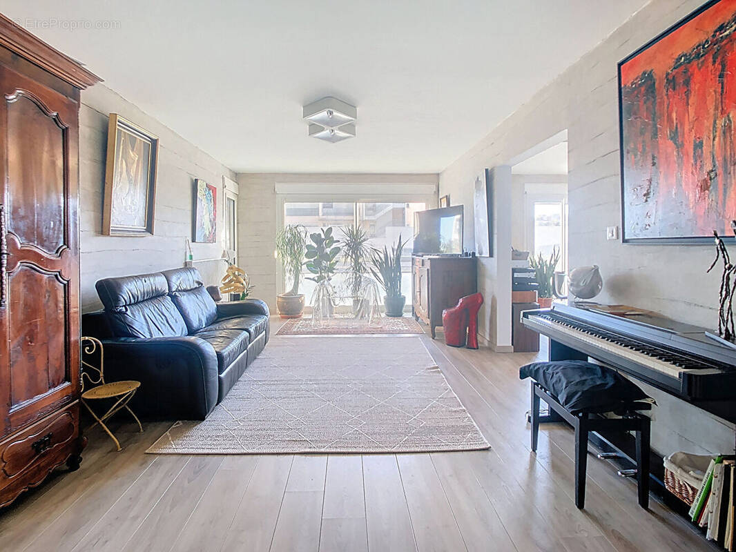 Appartement à RAMONVILLE-SAINT-AGNE