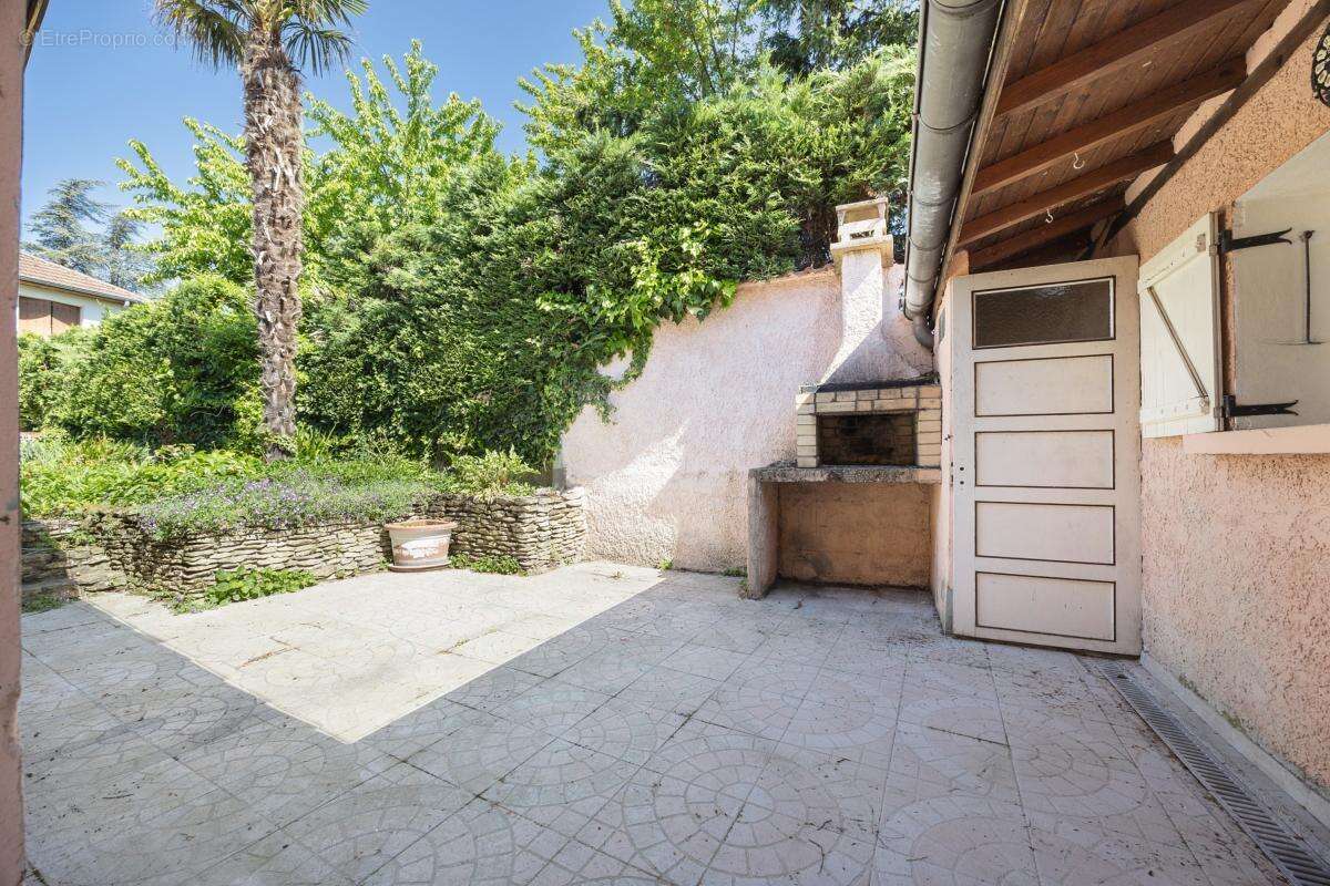 Maison à GENAS