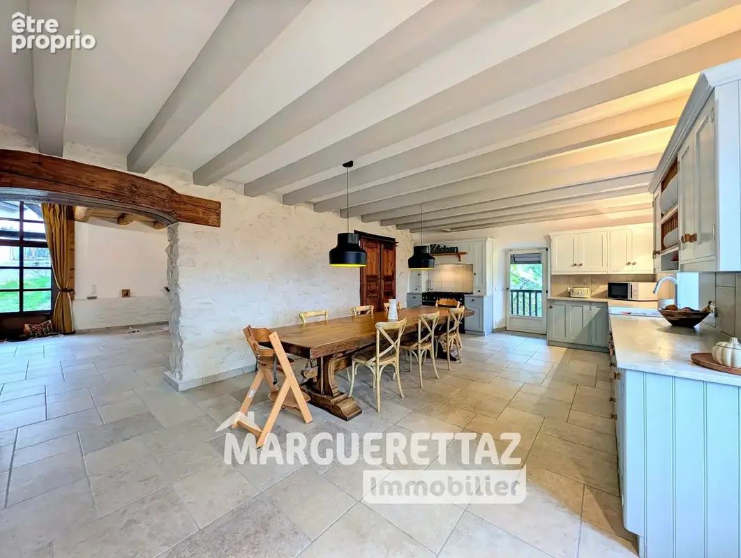 Vaste duplex de charme avec jardin, esprit maison de village - photo 8