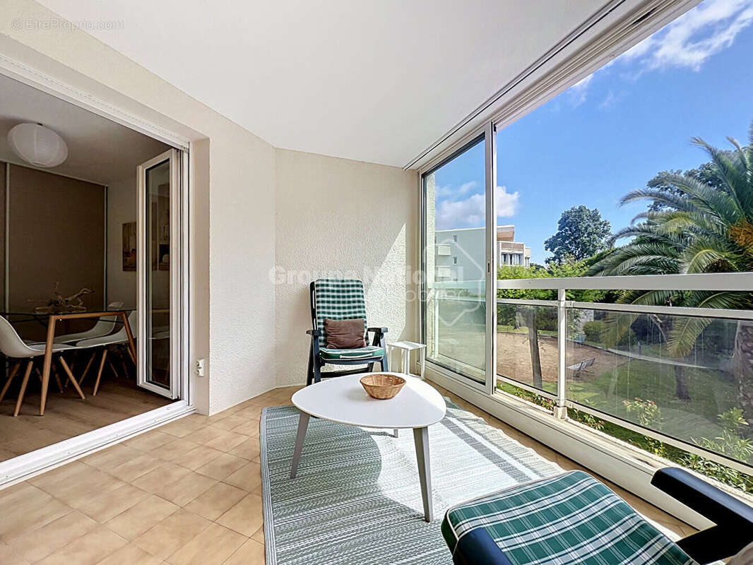 Appartement à MANDELIEU-LA-NAPOULE