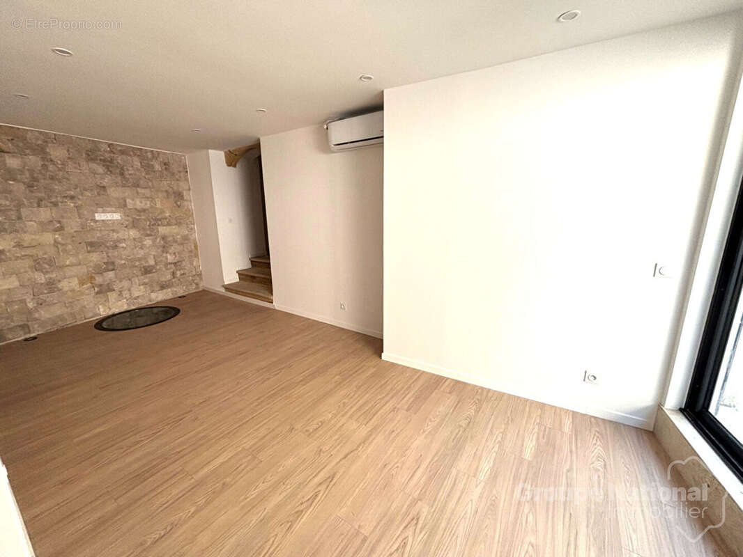 Appartement à SALON-DE-PROVENCE