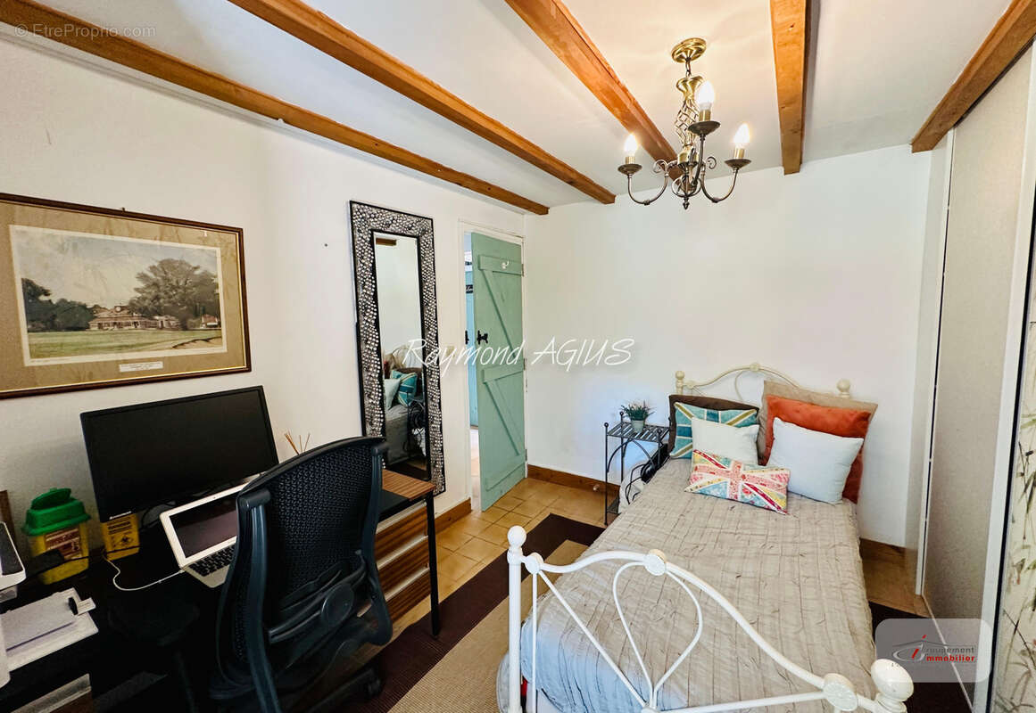 Maison à SAUSSIGNAC