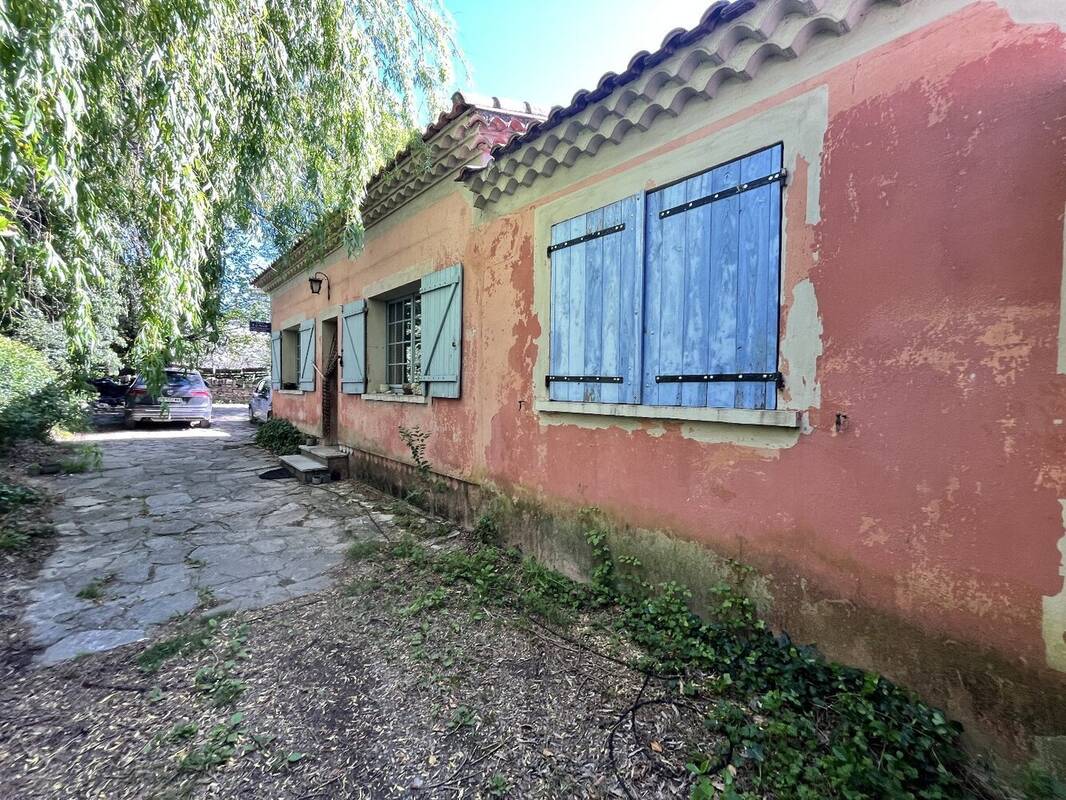 Maison à POMPIGNAN