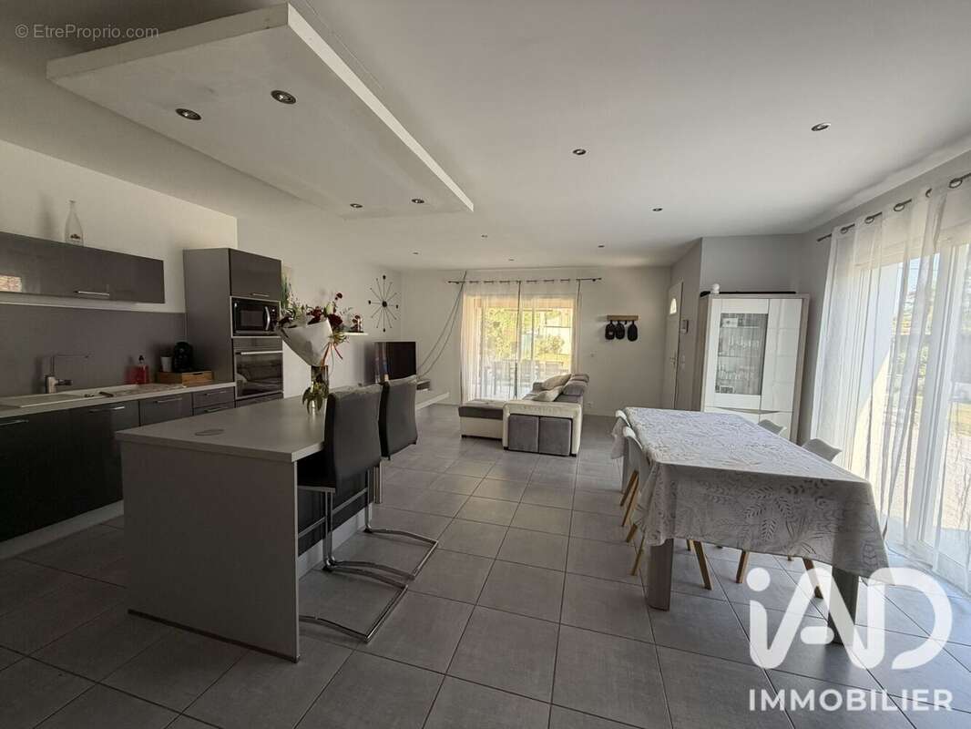Maison 93 m² à Allex  - photo 9