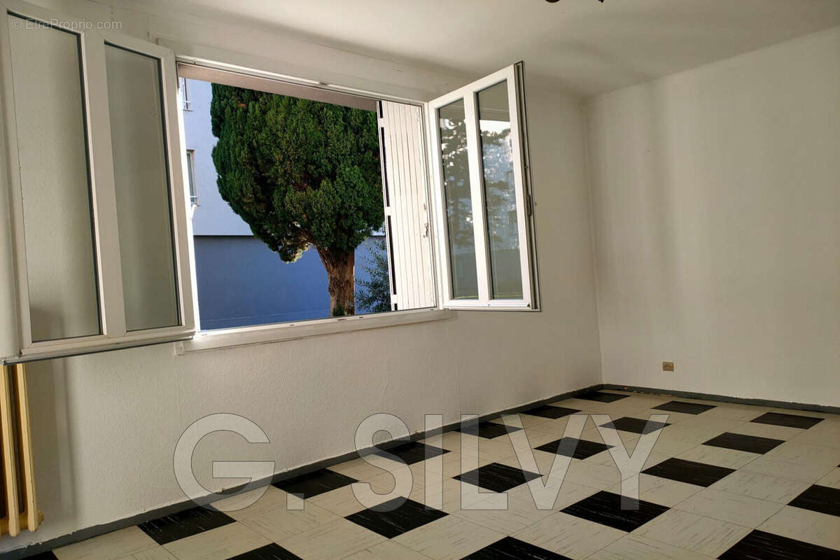 Appartement à ORANGE