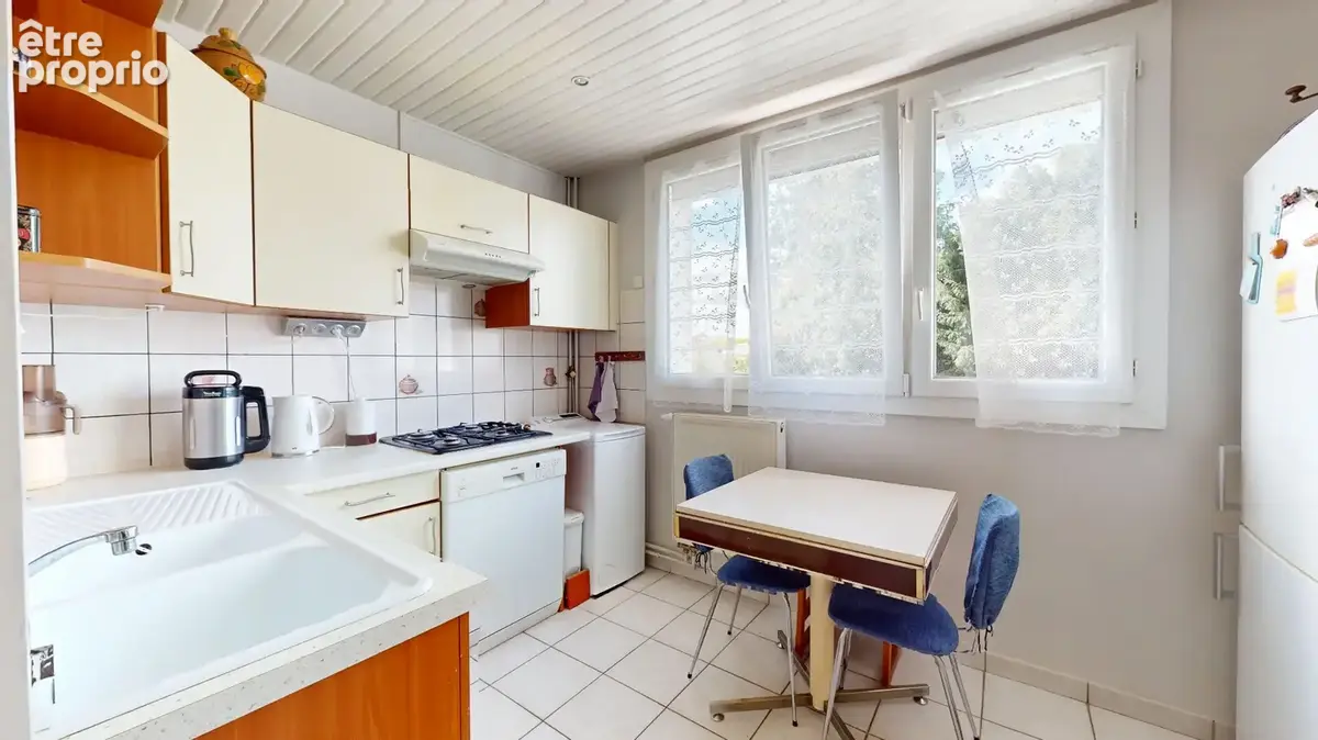 Appartement  4P de 68.15 m², cave et BOX ! - photo 4