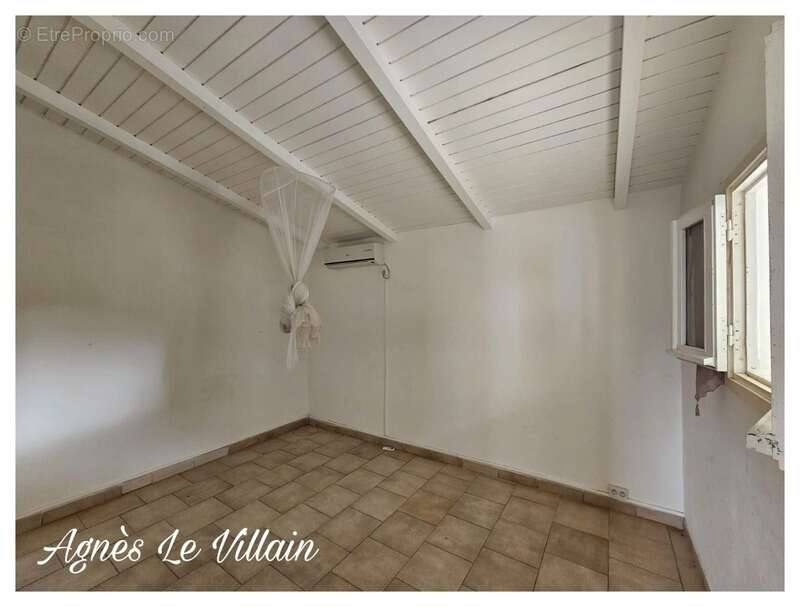 Maison à SAINTE-ANNE