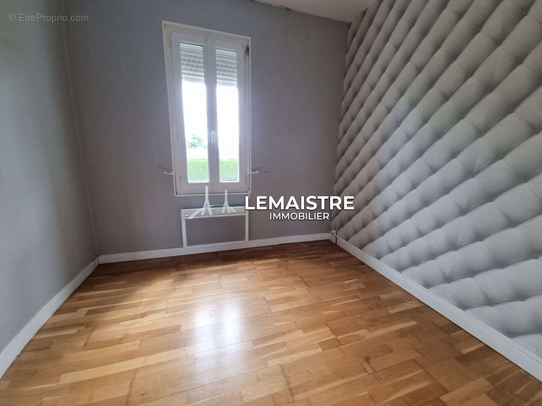 Maison à SAINT-ROMAIN-DE-COLBOSC