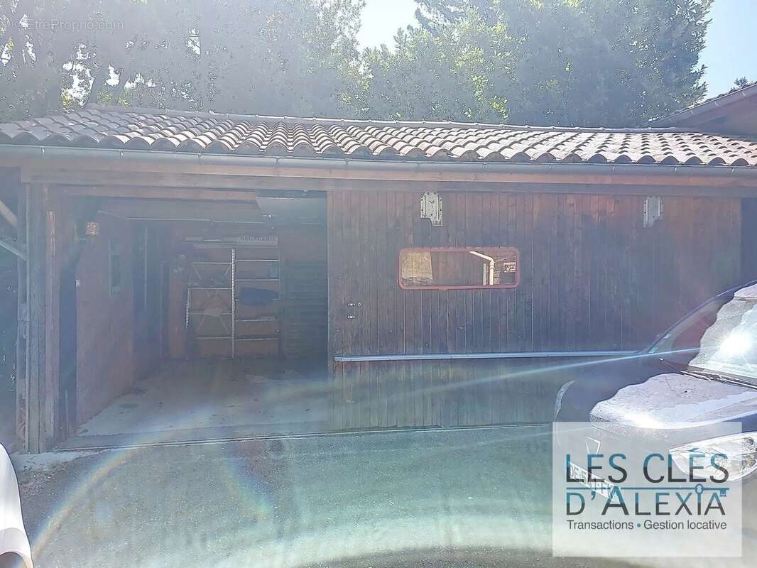 Maison à LES COTES-D'AREY