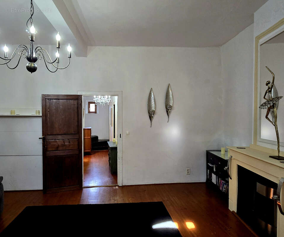 Maison à COUIZA
