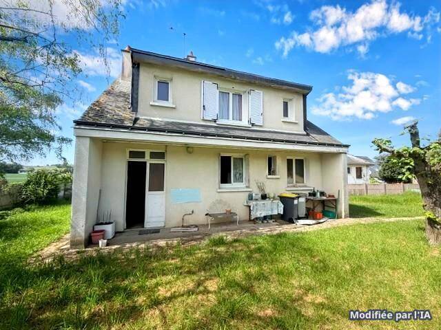 Maison à SOUZAY-CHAMPIGNY