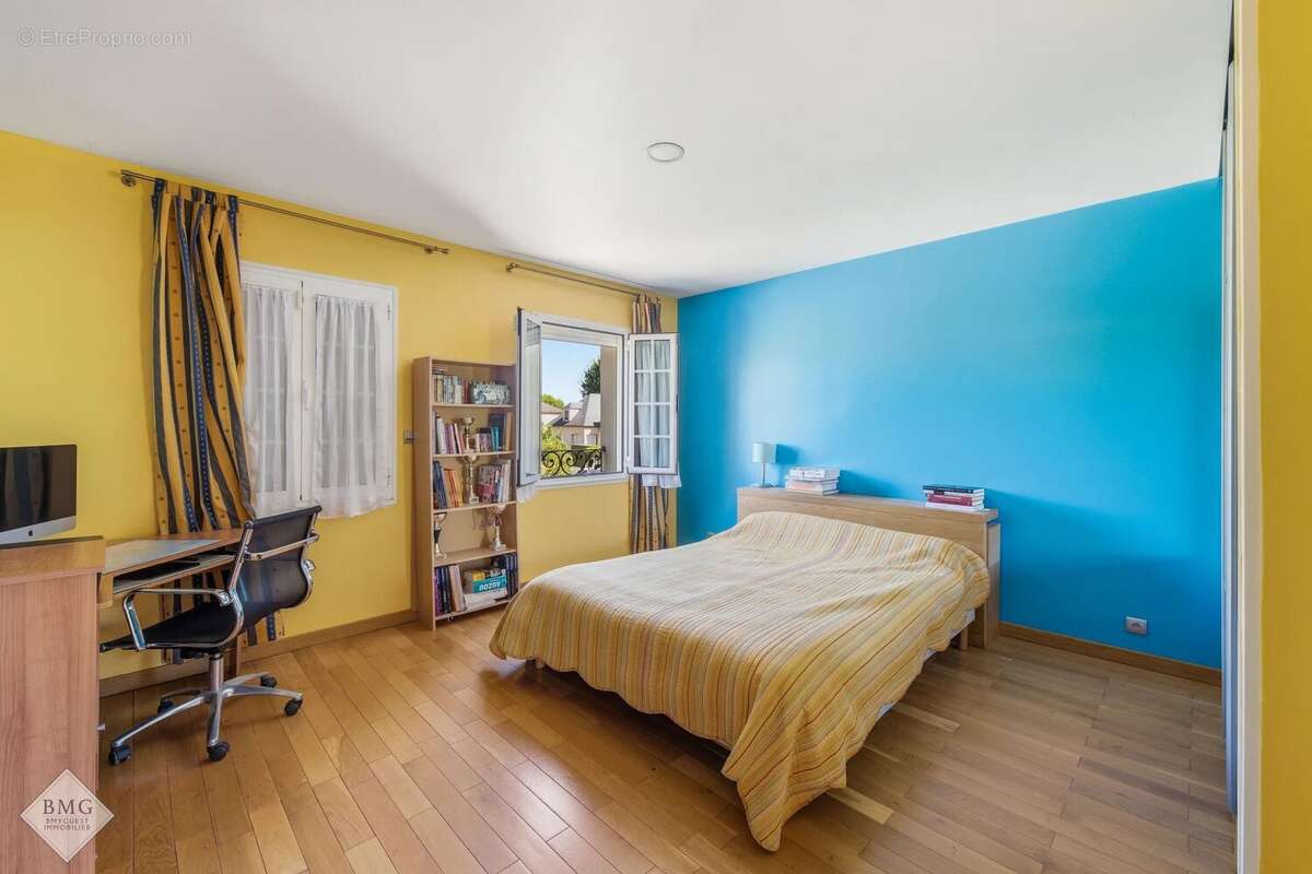 EXCLUSIVITÉ – LE PLESSIS-TRÉVISE (94420) Villa familiale de 290 m² en résidence recherchée - photo 27