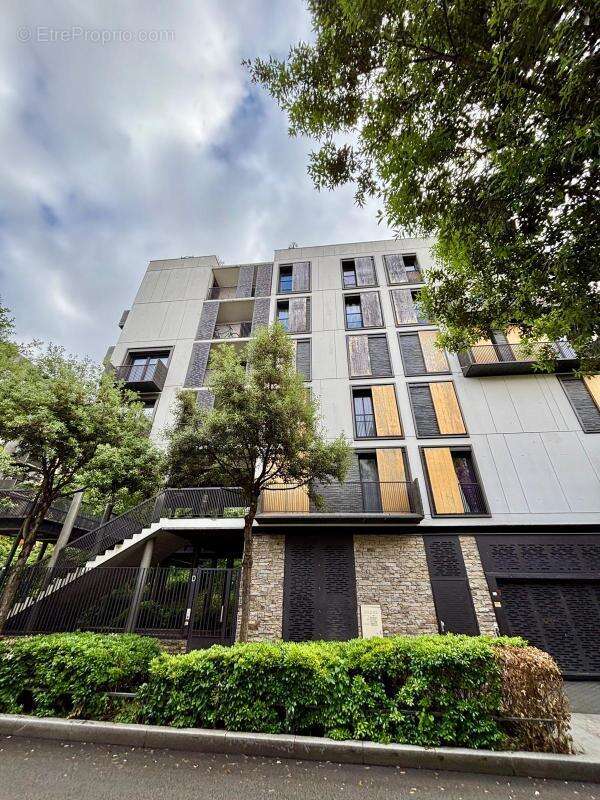 Appartement à COLOMBES