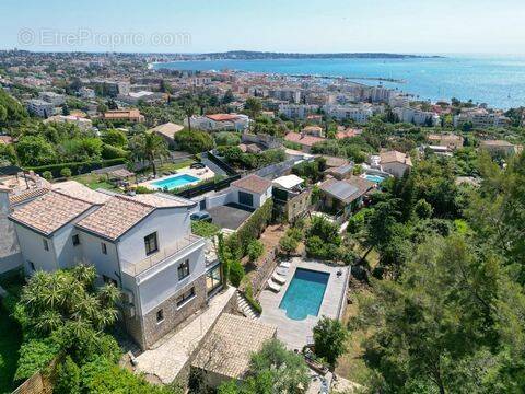 Maison à ANTIBES