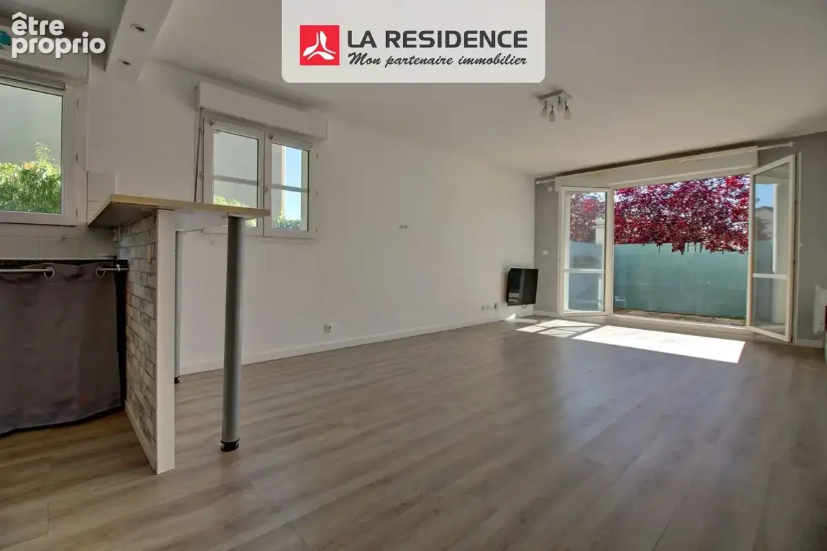 Appartement 65 m² à Carrieres-Sous-Poissy  - photo 2