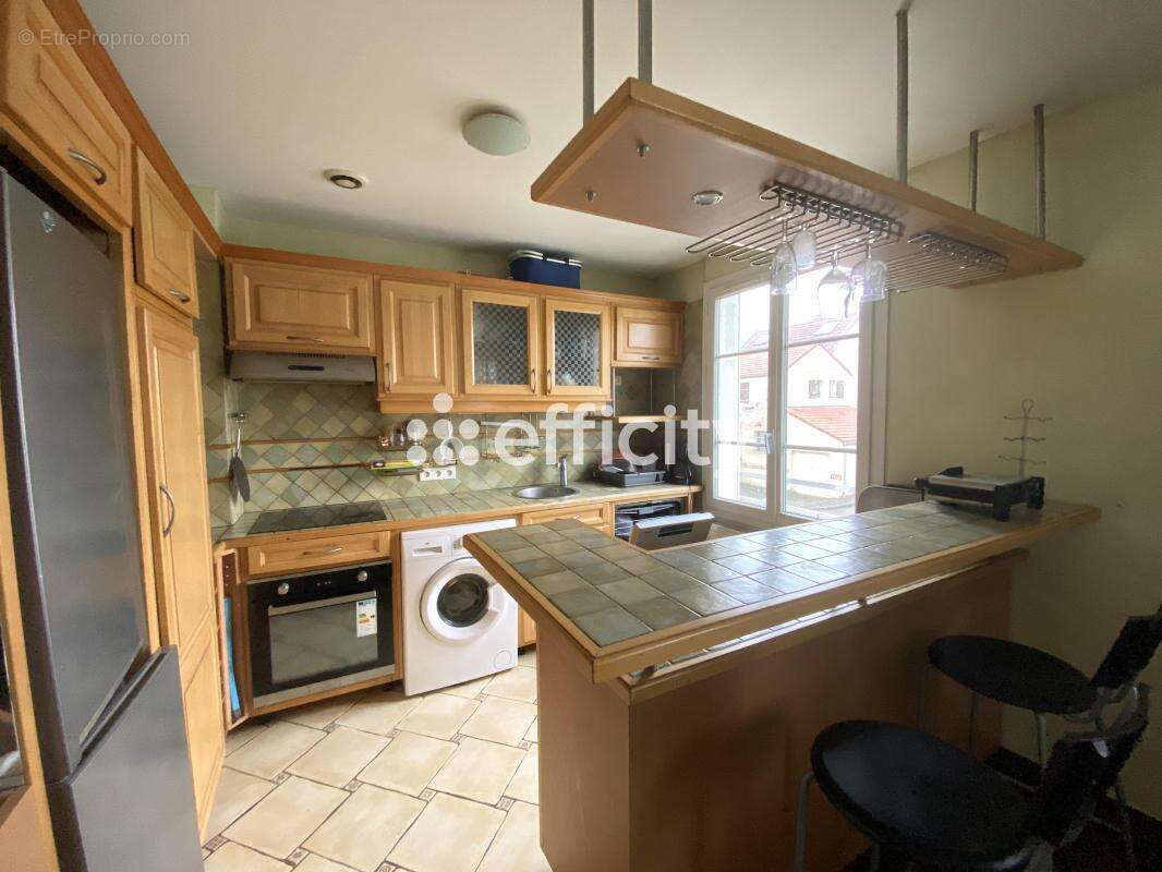 Appartement à NEUILLY-PLAISANCE