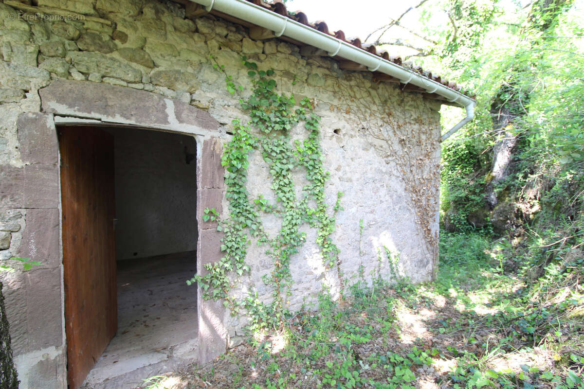 Terrain à SAINT-AFFRIQUE