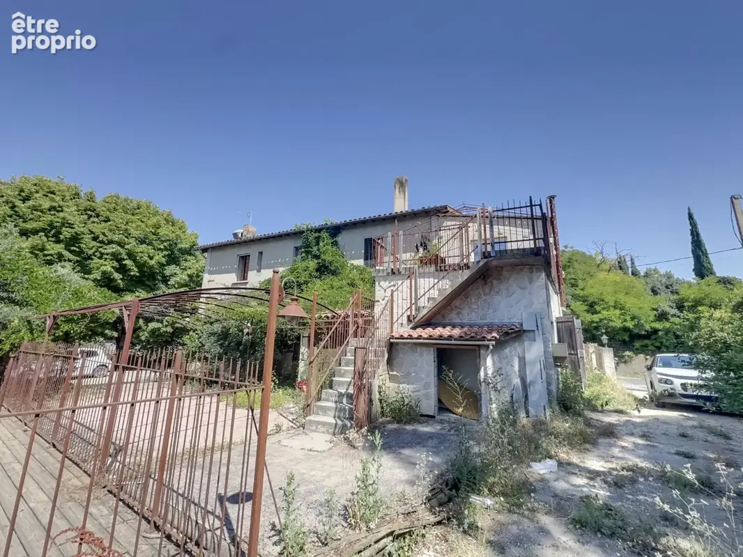 Immeuble de 250m2 pour investir avec 5 chambres à Puylaurens - photo 6
