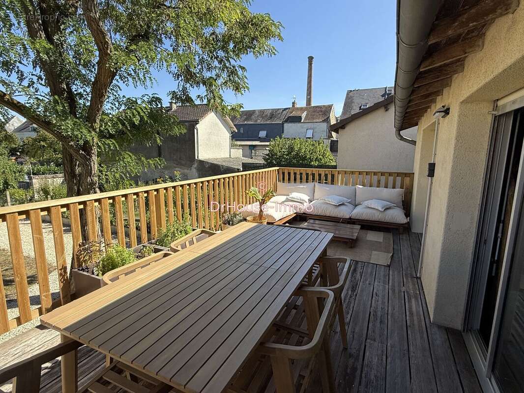 Maison à CHATELLERAULT